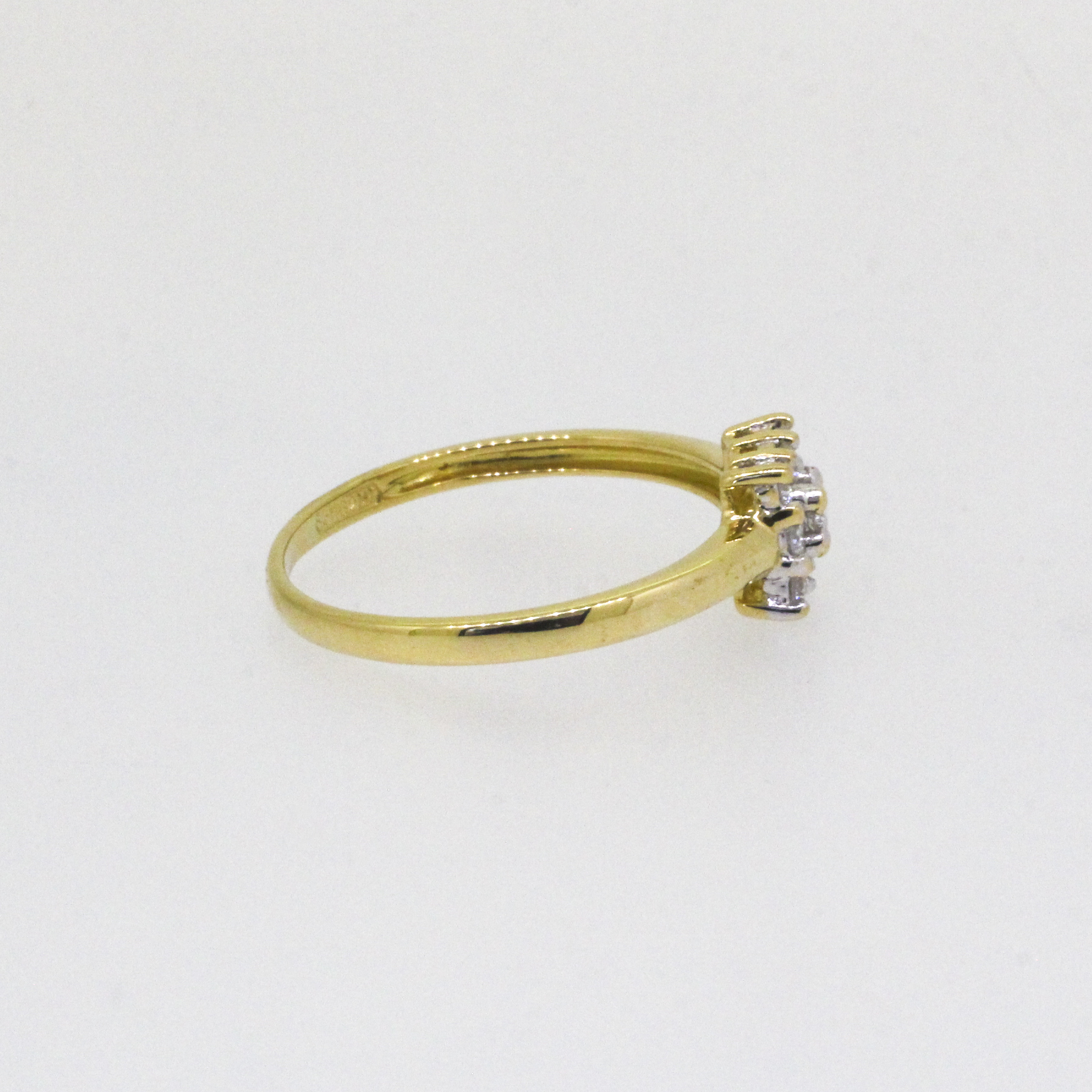 368 · Diamond Ring 1.90g