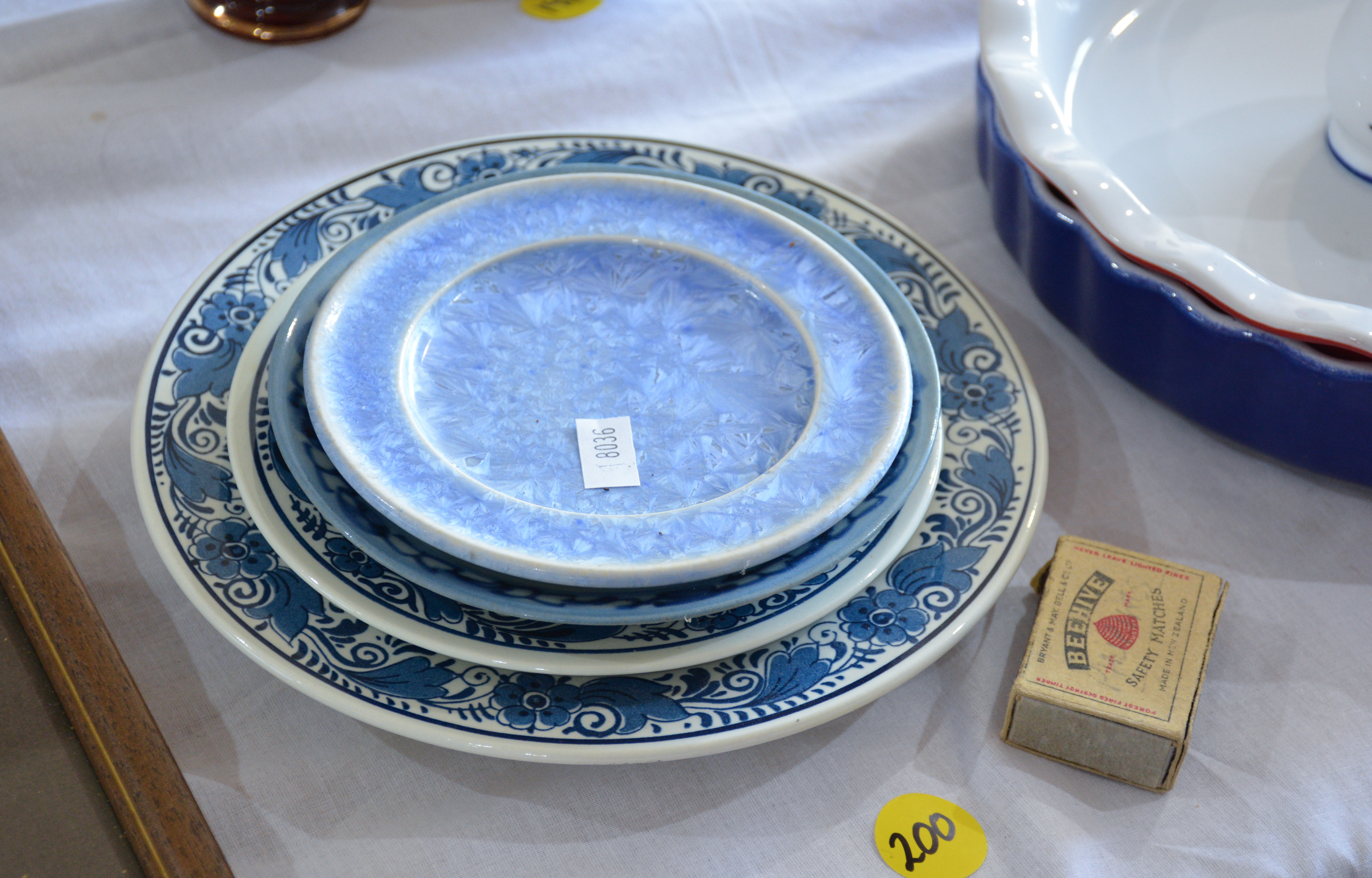 Vintage Plates x 4 — NZ auction result