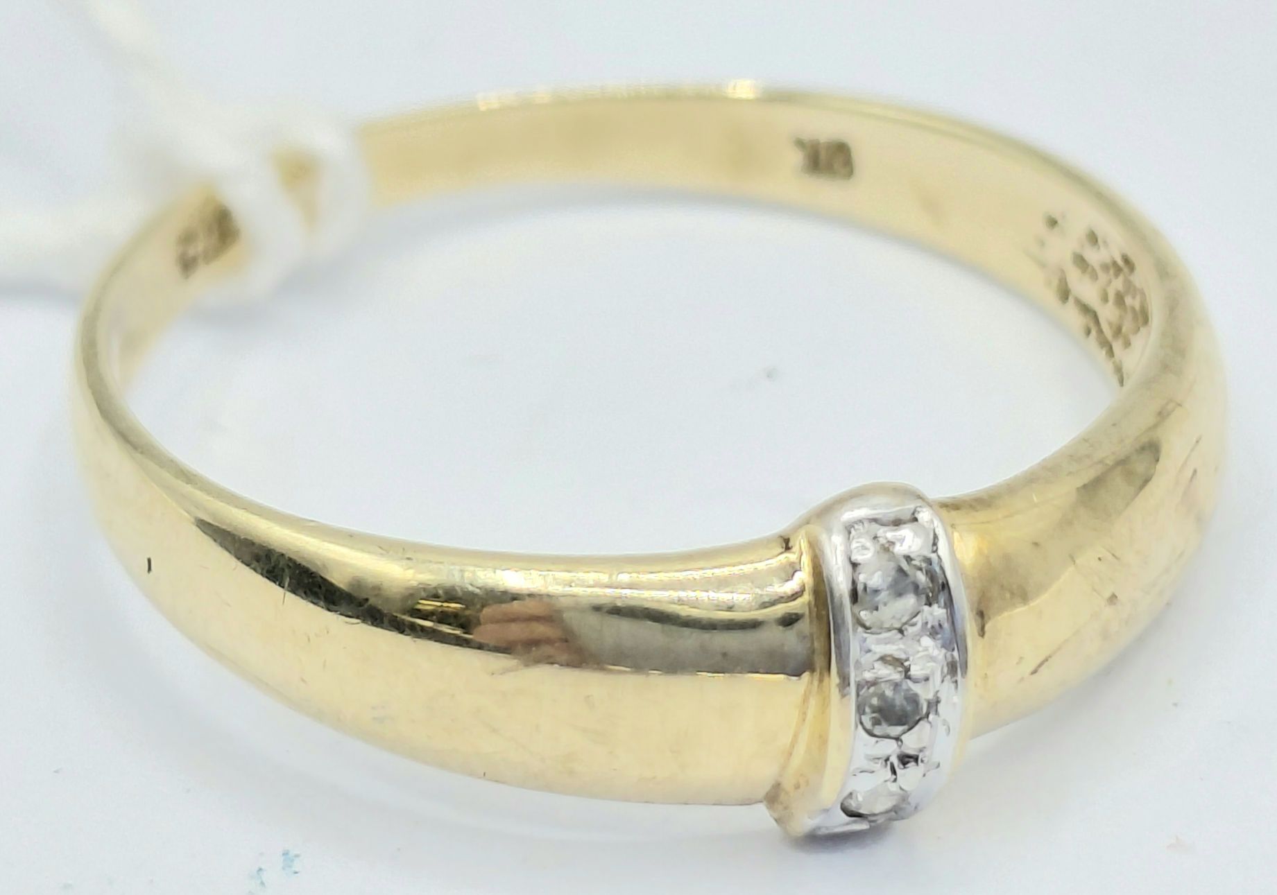 9ct Gold Diamond Ring
