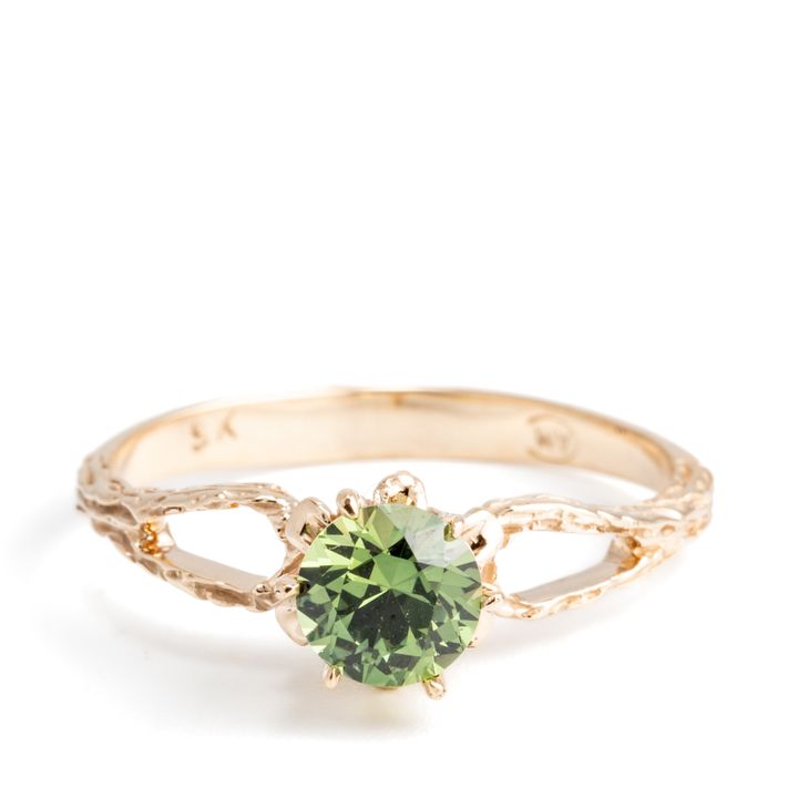 Green Sapphire 9ct Gold Ring