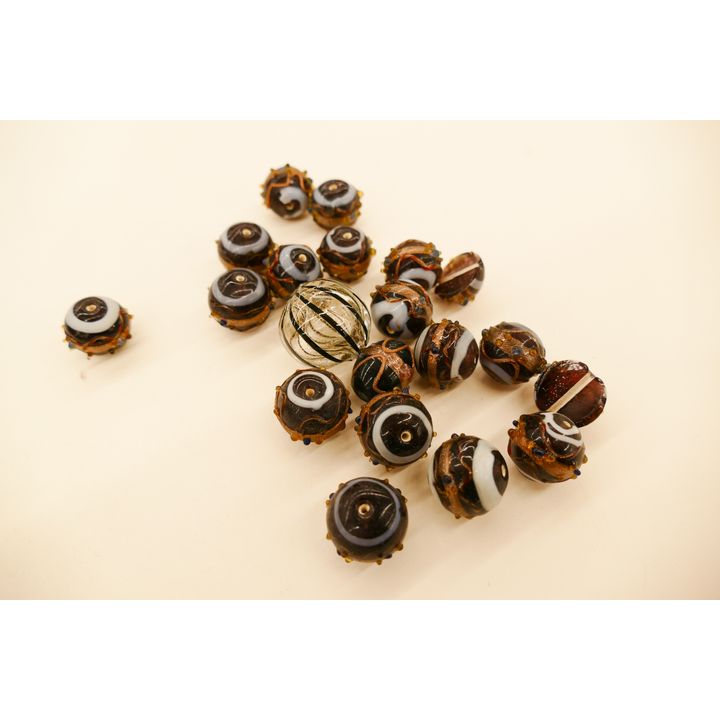 Box Venetian Glass Beads- 1/2'' each