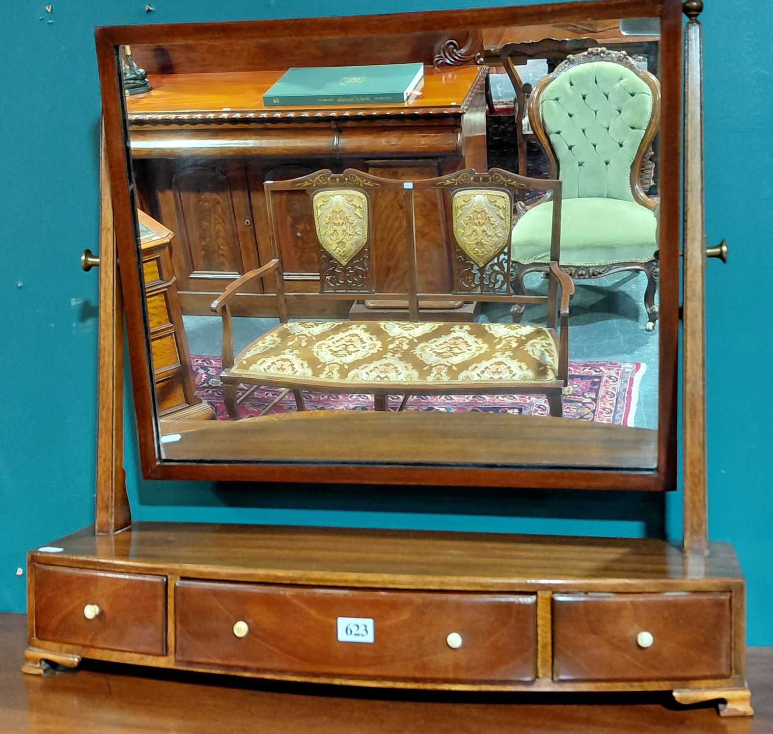 623 · ANTIQUE DRESSING TABLE MIRROR