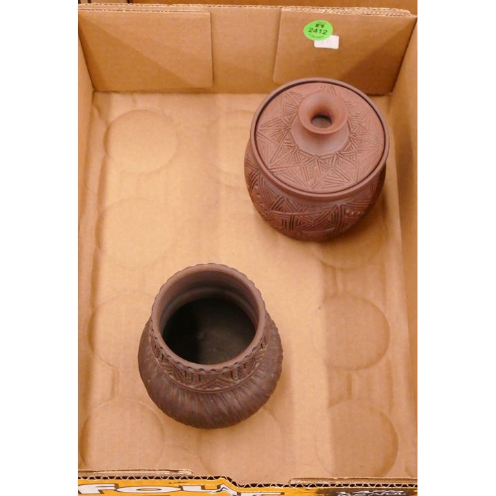 Box 2pc Talking Earth Native Studio Pottery- largest 4''
