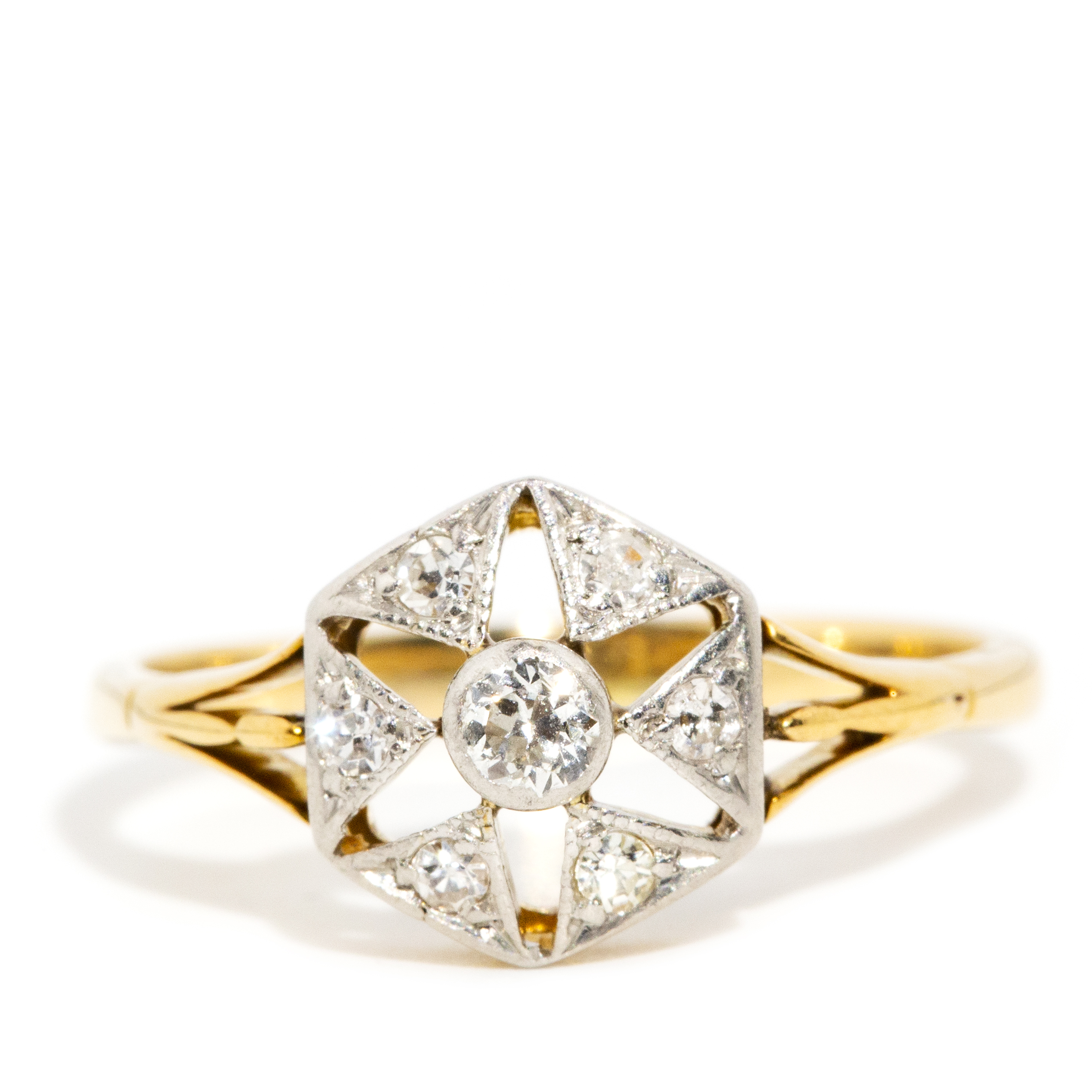 Vintage Diamond 18ct Gold Ring,