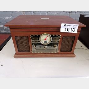 VOLKANO VINYL SERIES TURNTABLE AND BLUETOOTH SPEAKER