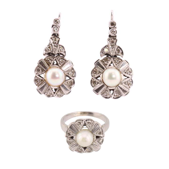 Aderezo con perlas y diamantes