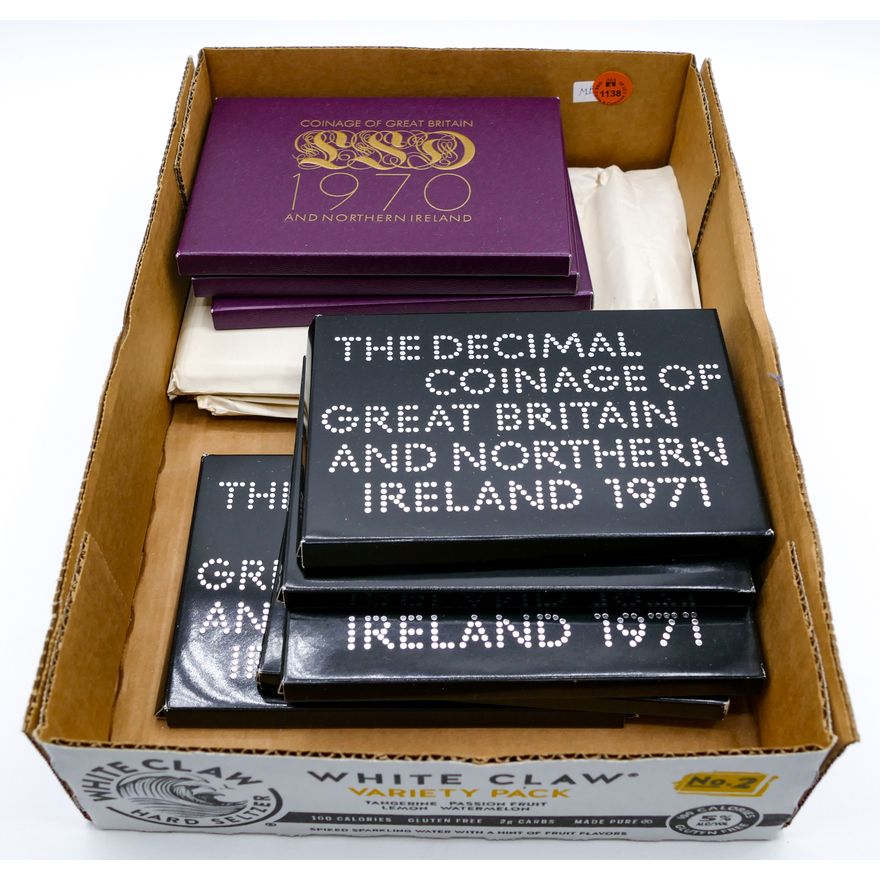 Box 9pc Great Britain 1970-71 Mint Sets