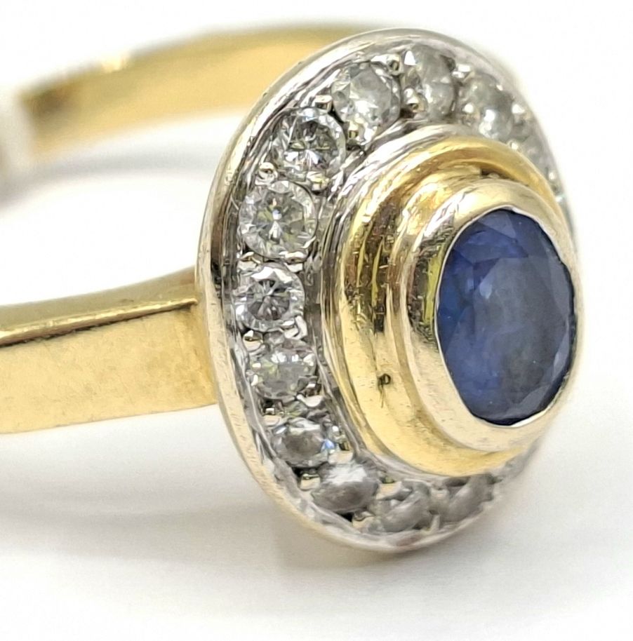 1118 · 14CT GOLD SAPPHIRE DIAMOND RING