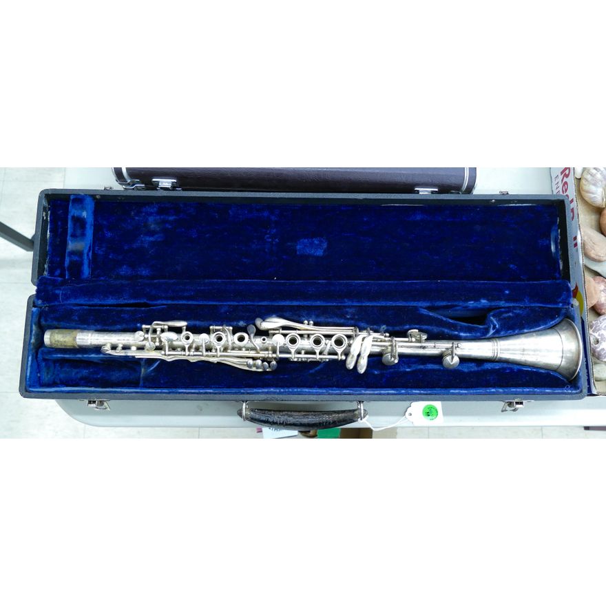 Old King Cleveland Clarinet in Case 22.5''