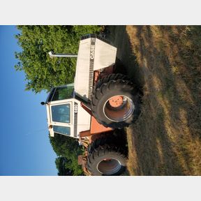 Case 4490 Tractor, 3pt, Runs and operates properly