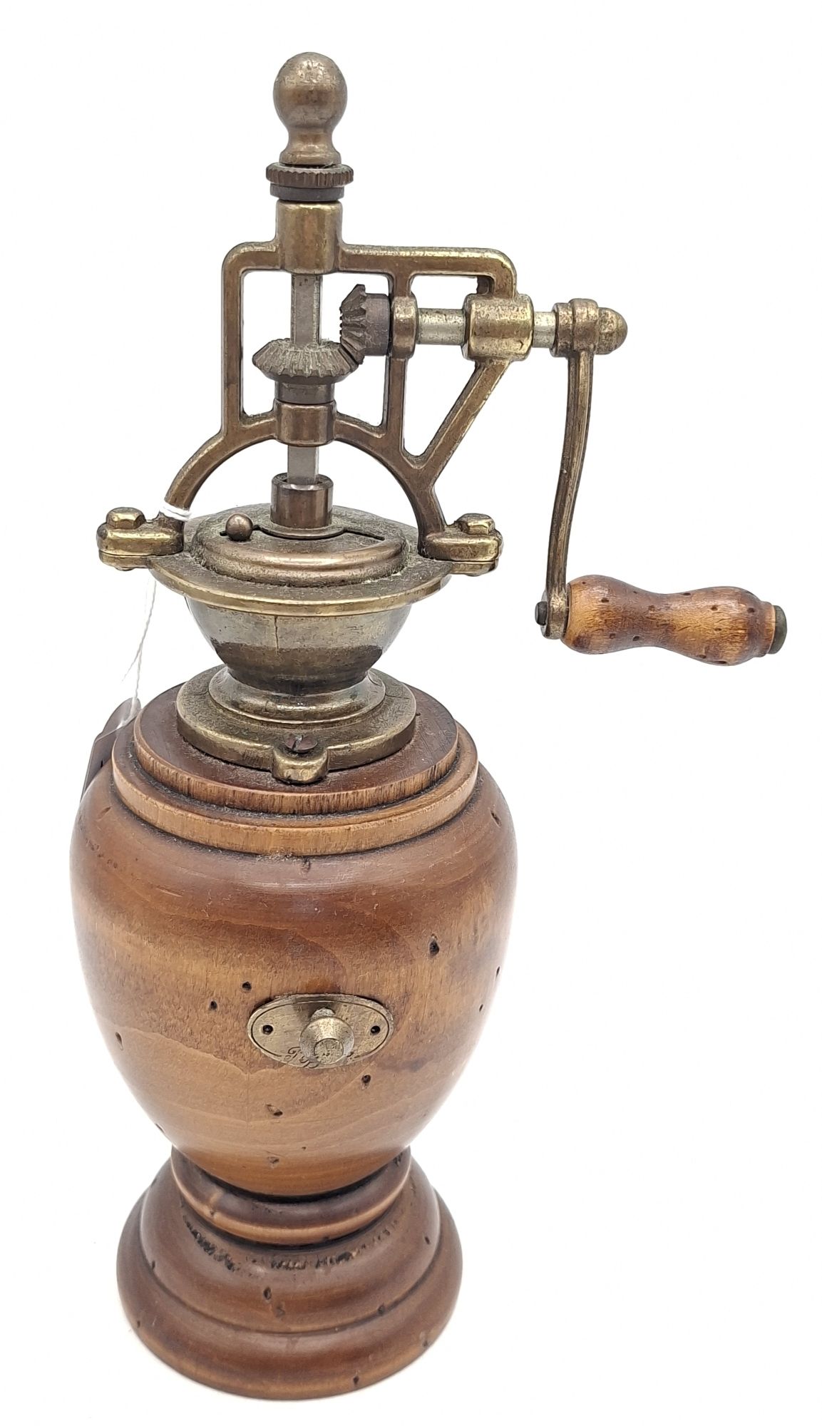 98 · VINTAGE PEPPER GRINDER