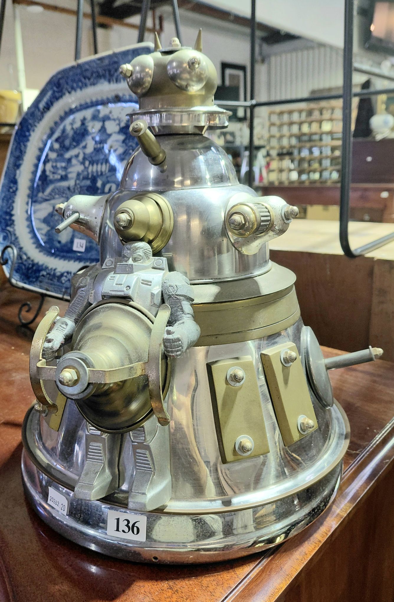 136 · SCRATCH BUILT DALEK SCULPTURE