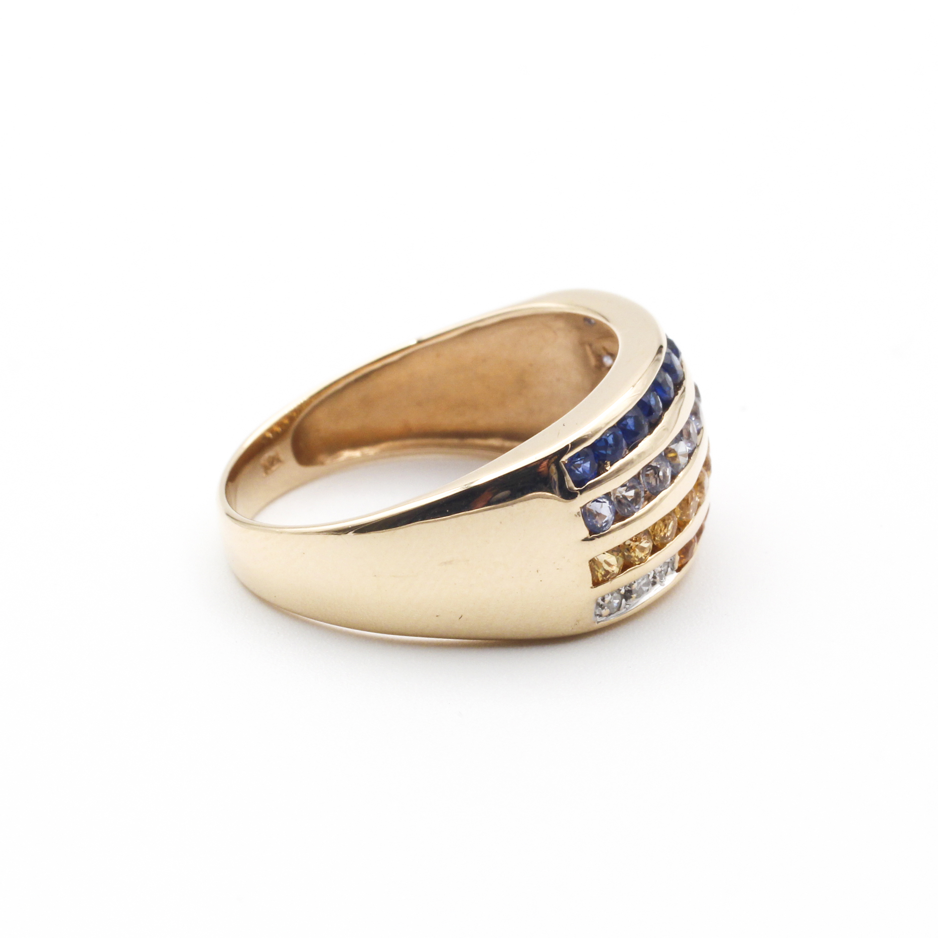 383 · Sapphire & Diamond Ring 3.88g