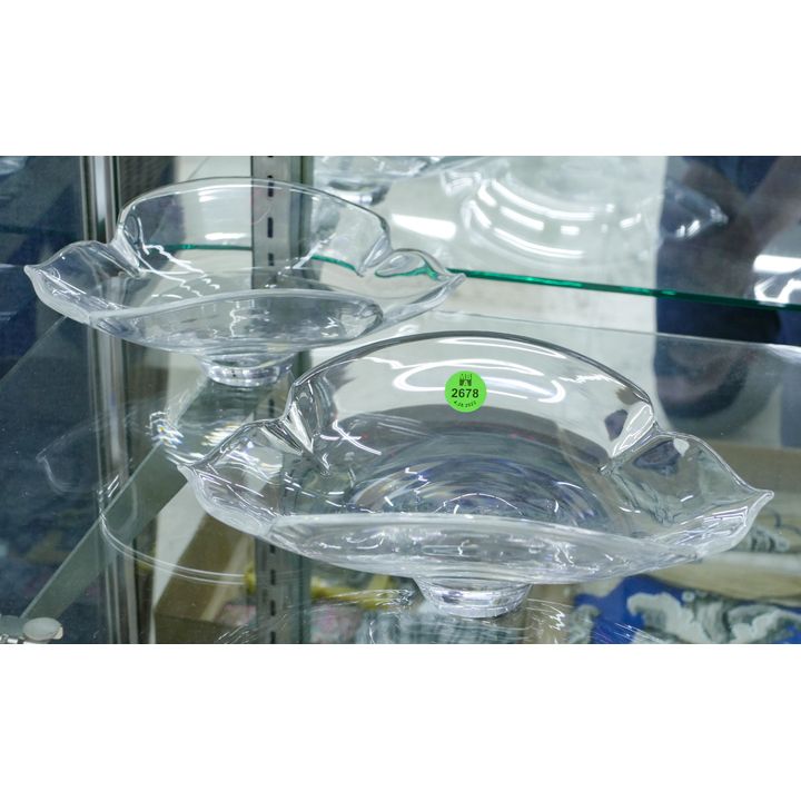 2pc Steuben Crystal Quatrefoil Bowls- 9.5''