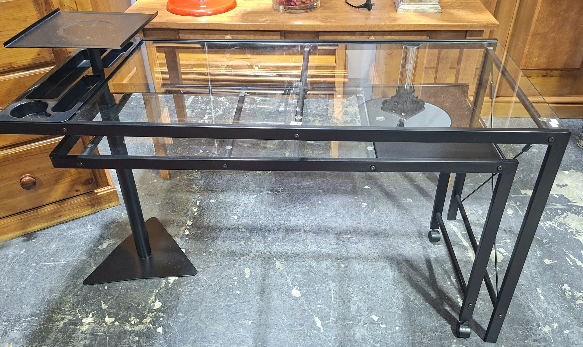 Modern Computer Table