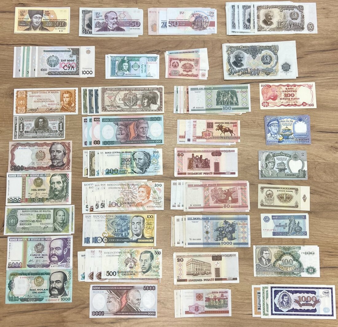 World Banknotes, [198 notes] | Spink