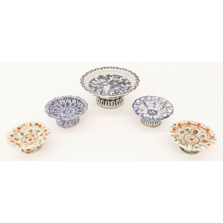 5pc Chinese Export Thai Offering Stem Bowls 4'' to 7"