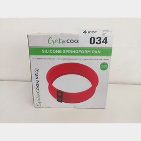 SILICONE SPRINGFORM PAN ROUND - 22.5CM DIAMETER