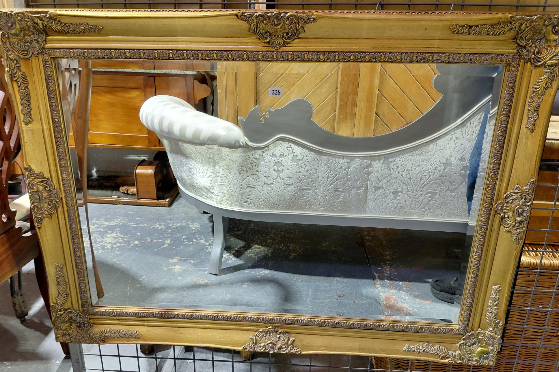 228 · WALL MIRROR
