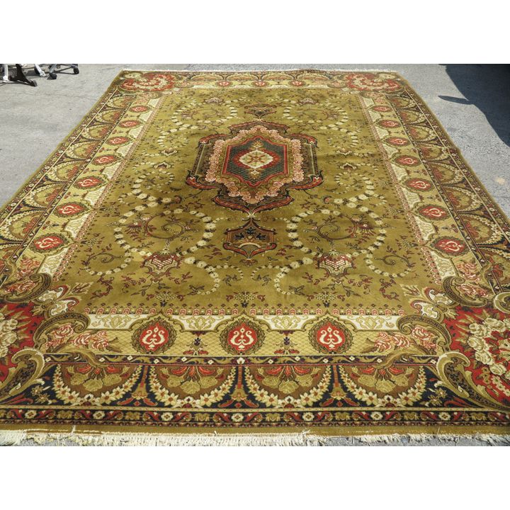 MACHINE MADE CARPET