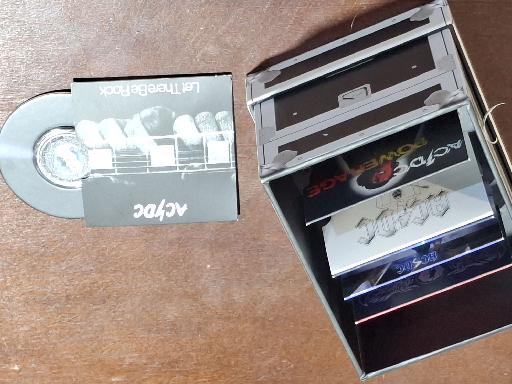 1446 · AC/DC BOXED COIN COLLECTORS SET