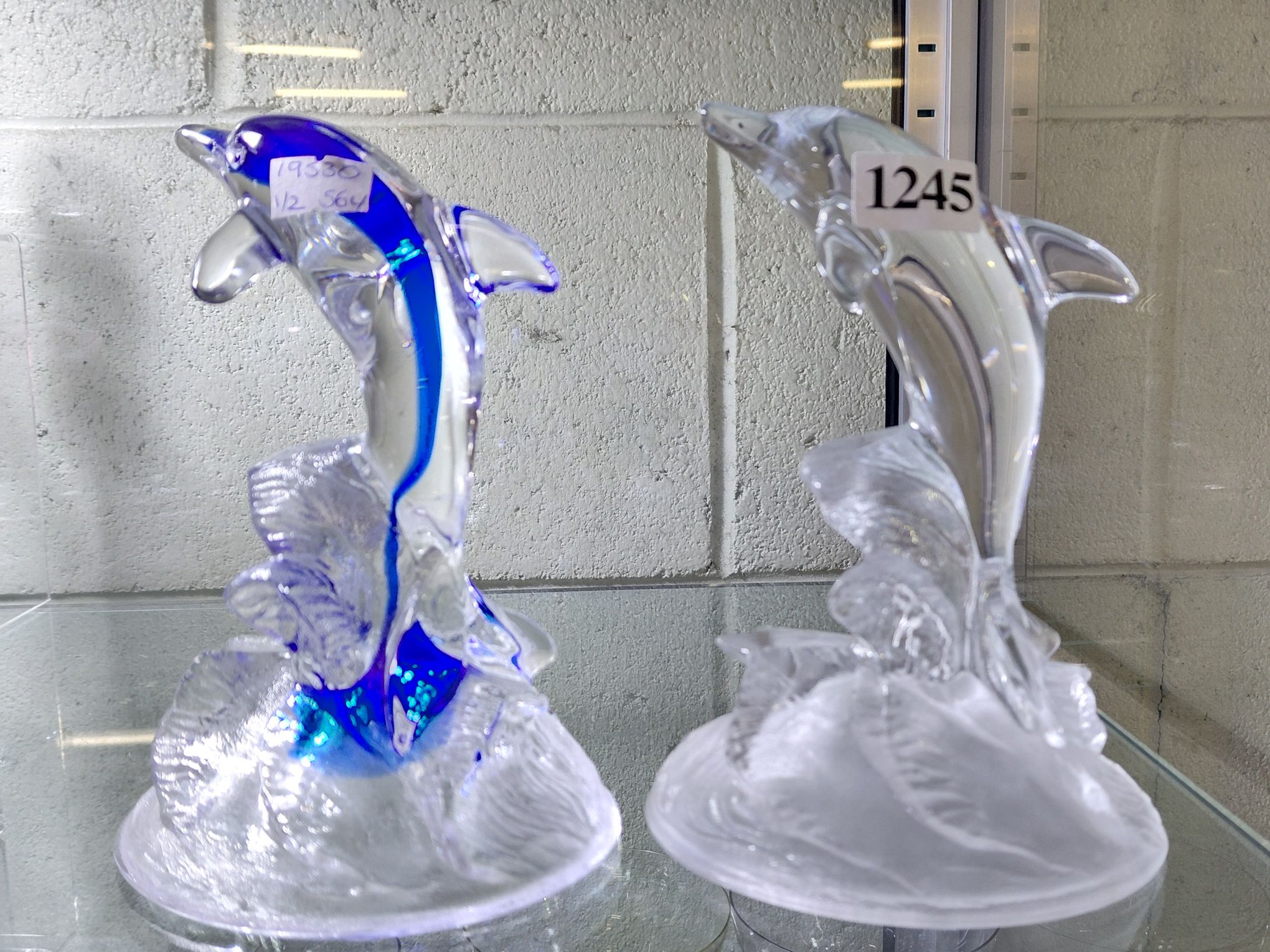 Cristal D'Arques Dolphins