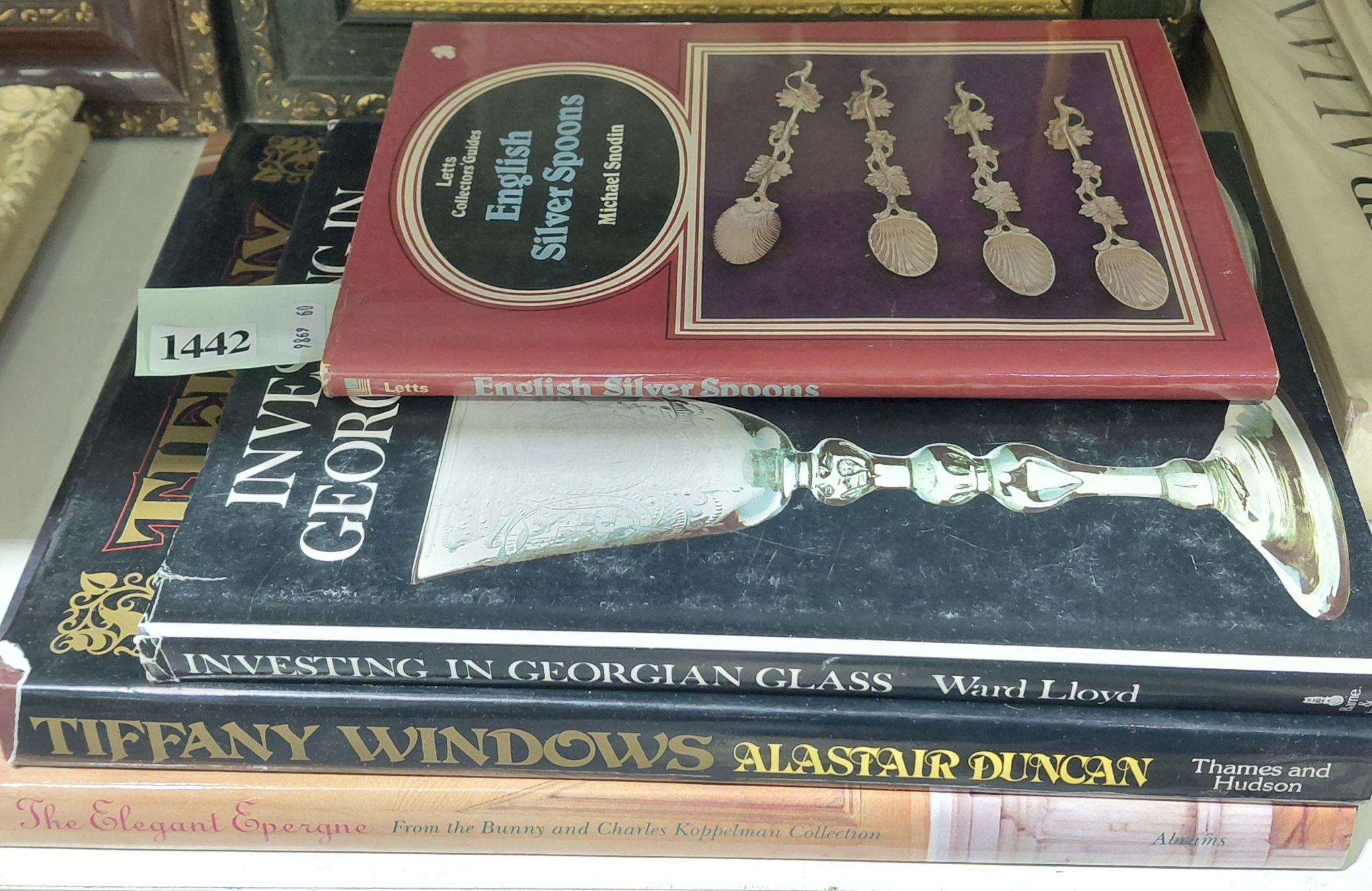 BOOKS - GLASS AND TIFFANY