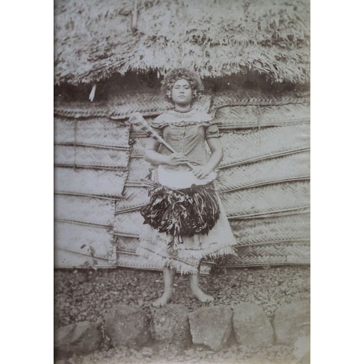 PHOTOGRAPHER UNKNOWN [attrib. to Thomas Andrews 1855-1939] - South Sea Island view of a young woman