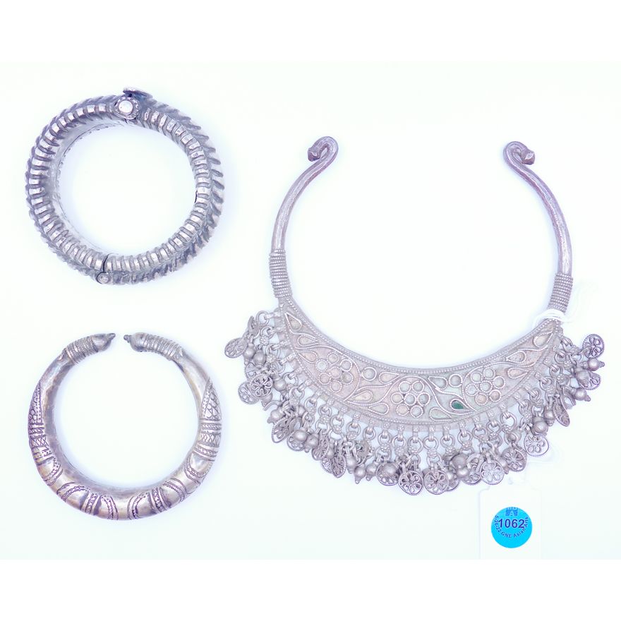 3pc Antique Indian Silver Cuff Necklace and Anklets 3.5'' to 5.5''