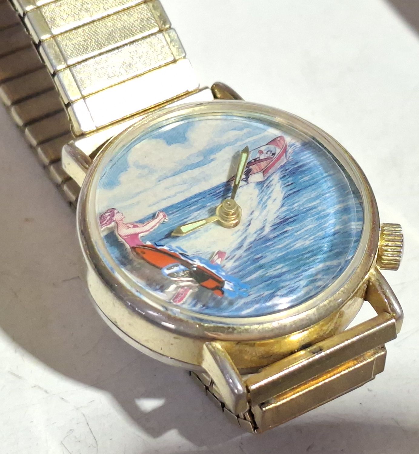 1401 · 1960'S NOVELTY SURFING WATCH