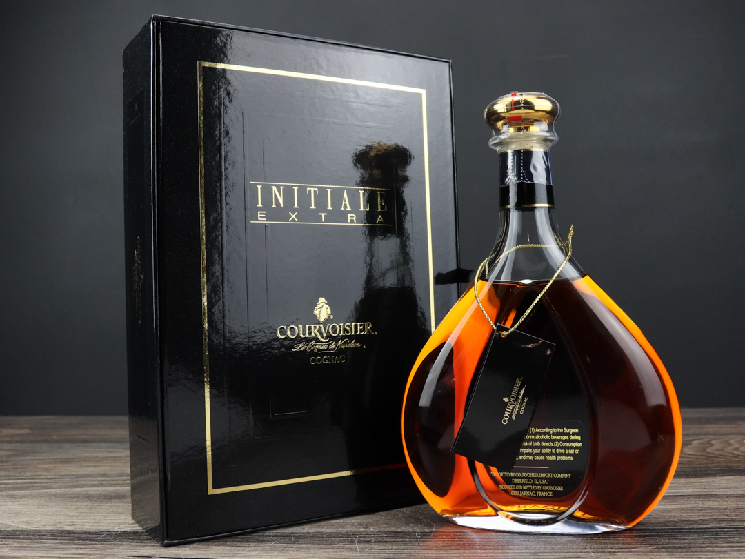 Courvoisier 'Initiale Extra' Cognac | Unicorn Auctions