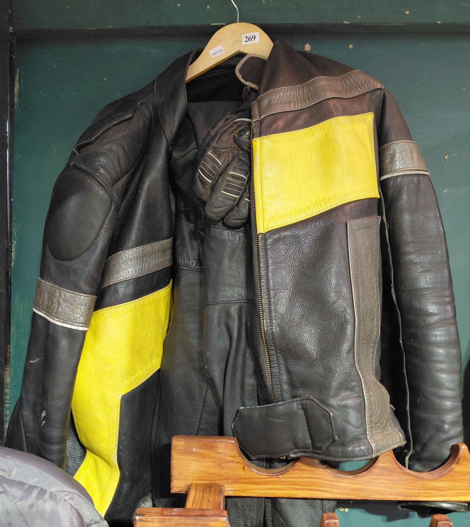 269 · MOTOR BIKE LEATHERS