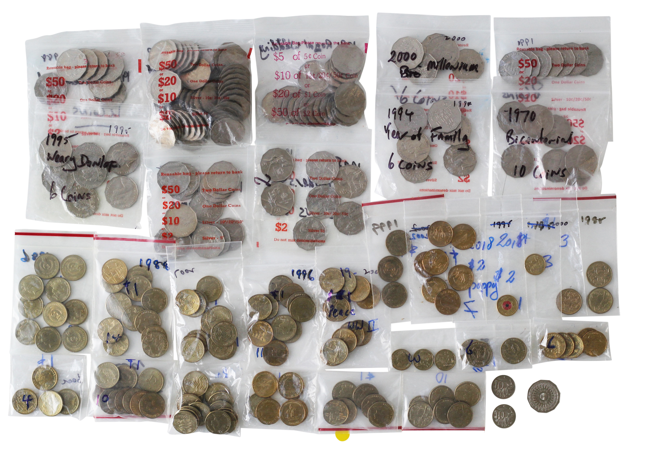 Accumulation, Elizabeth II, Two Dollars, aUNC-CHU