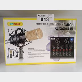 STUDIO RECORDING MICROPHONE KIT WITH V8 SOUND CARD