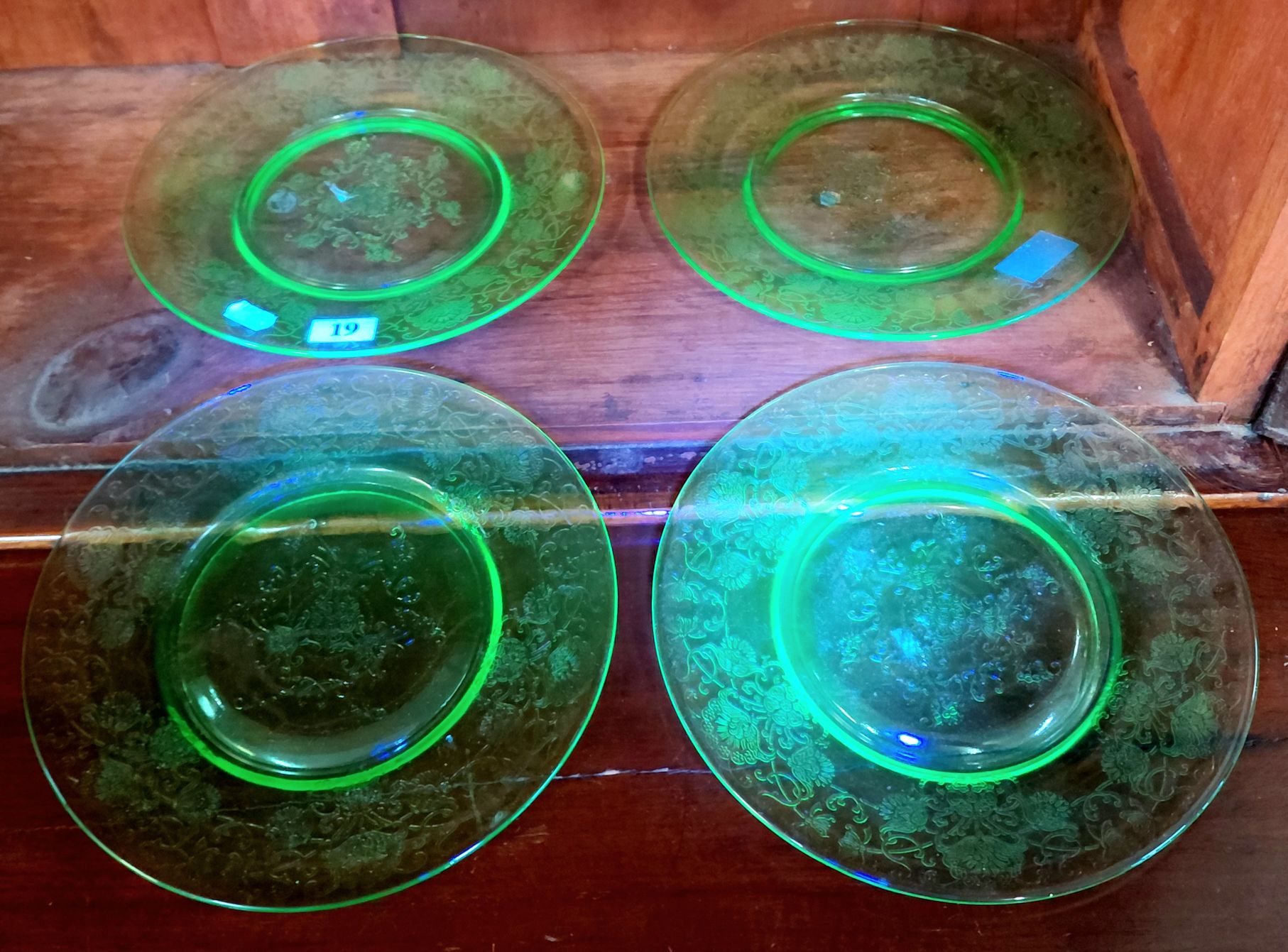 Uranium Glass Plates