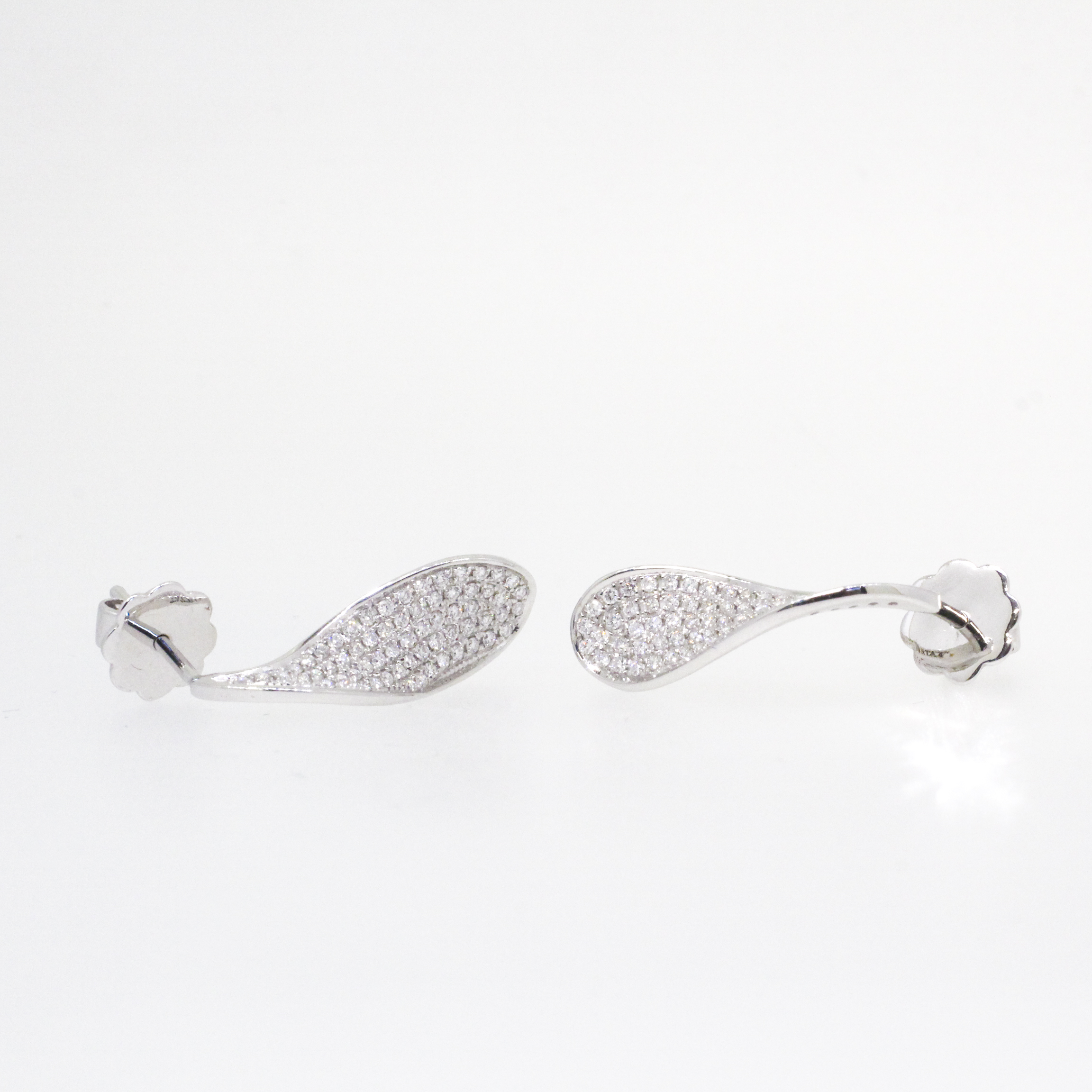 281. · 0.50ct Diamond Earrings 3.84g
