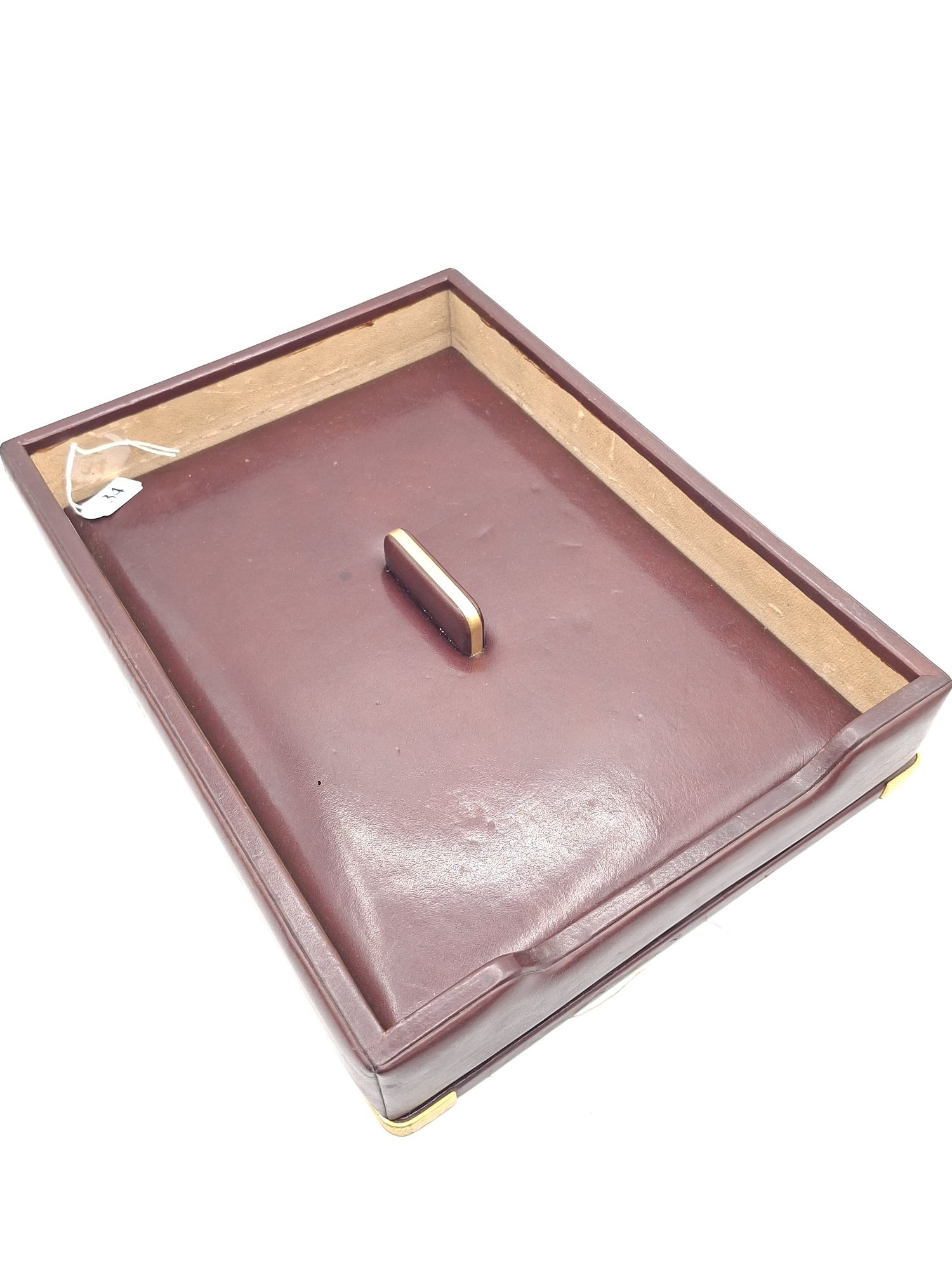 34 · OROTON EUROPEAN LEATHER DESK TIDY
