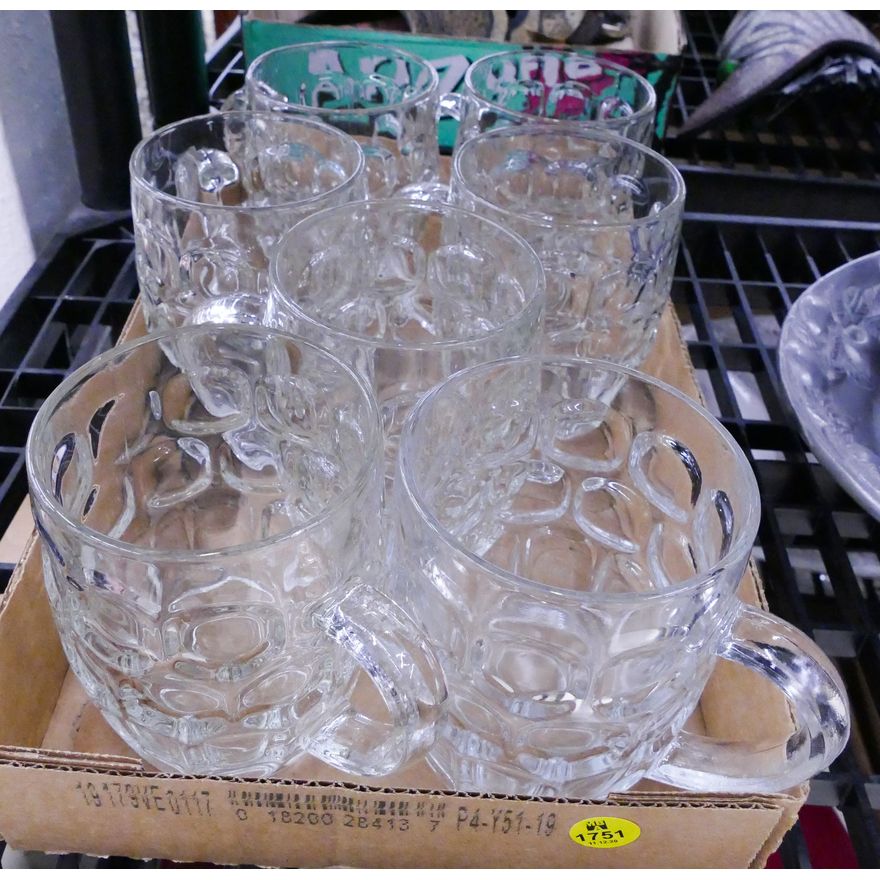 Box Thumbprint Heavy Glass Beer Mugs