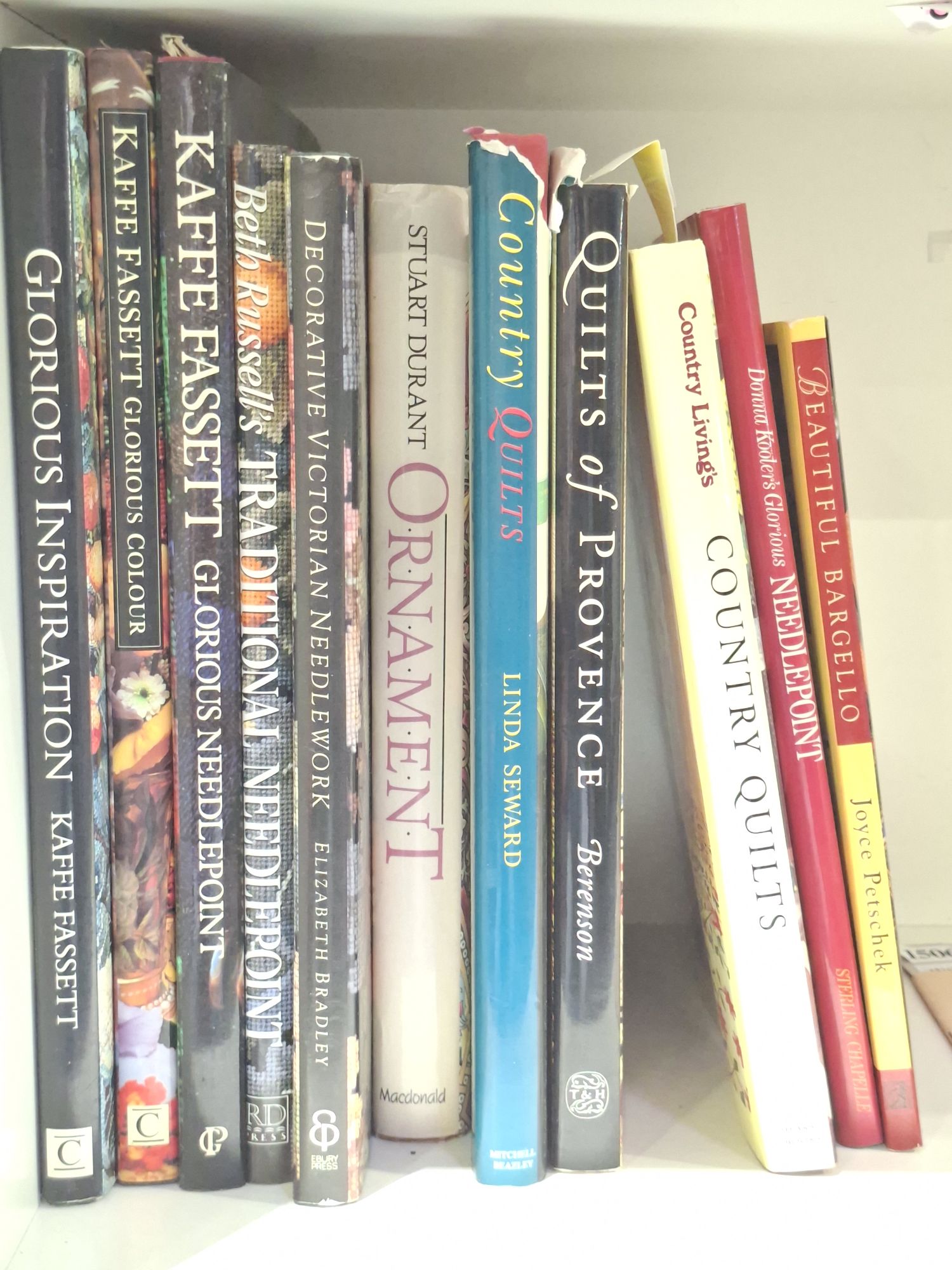 Books - Quilts And Needle Work