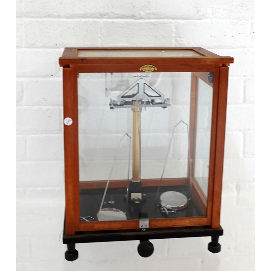 SARTORIUS-WERKE  LABORATORY SCALE