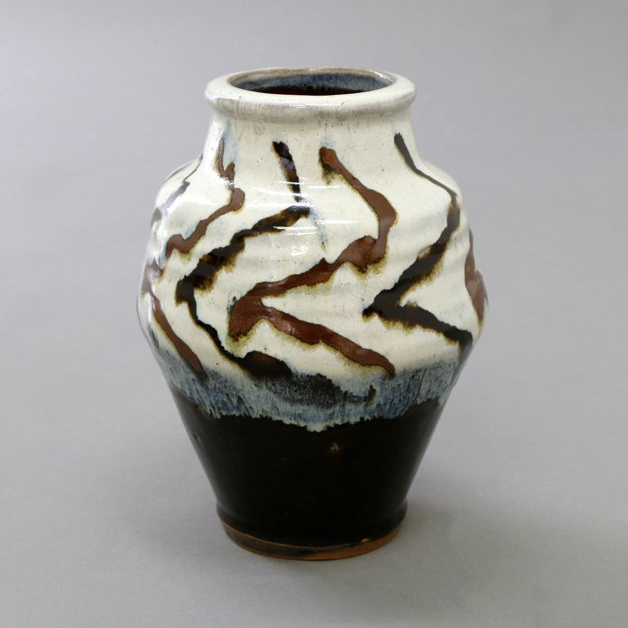 Mashiko Pottery, Shoulder vase