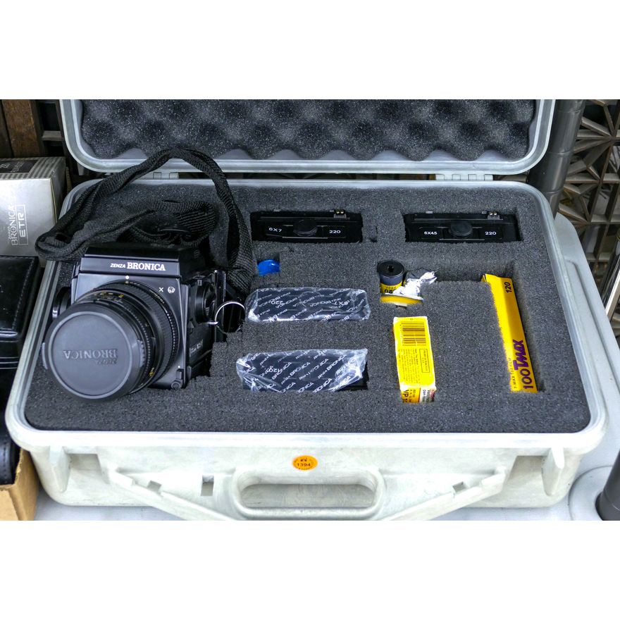 Zenza Bronica GS-1 6x7 Camera Outfit with Hard Case