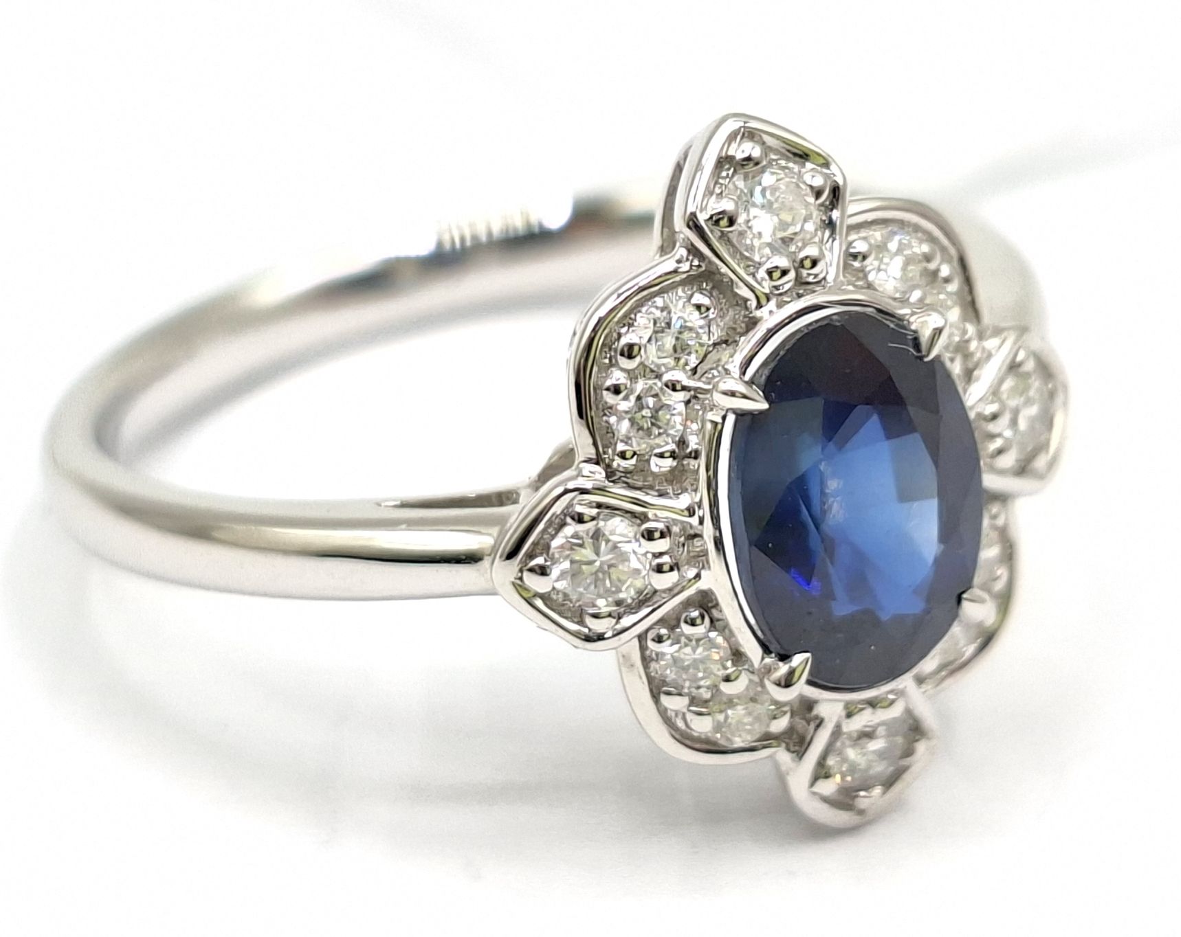 1147 · 14CT GOLD VINTAGE INSPIRED RING