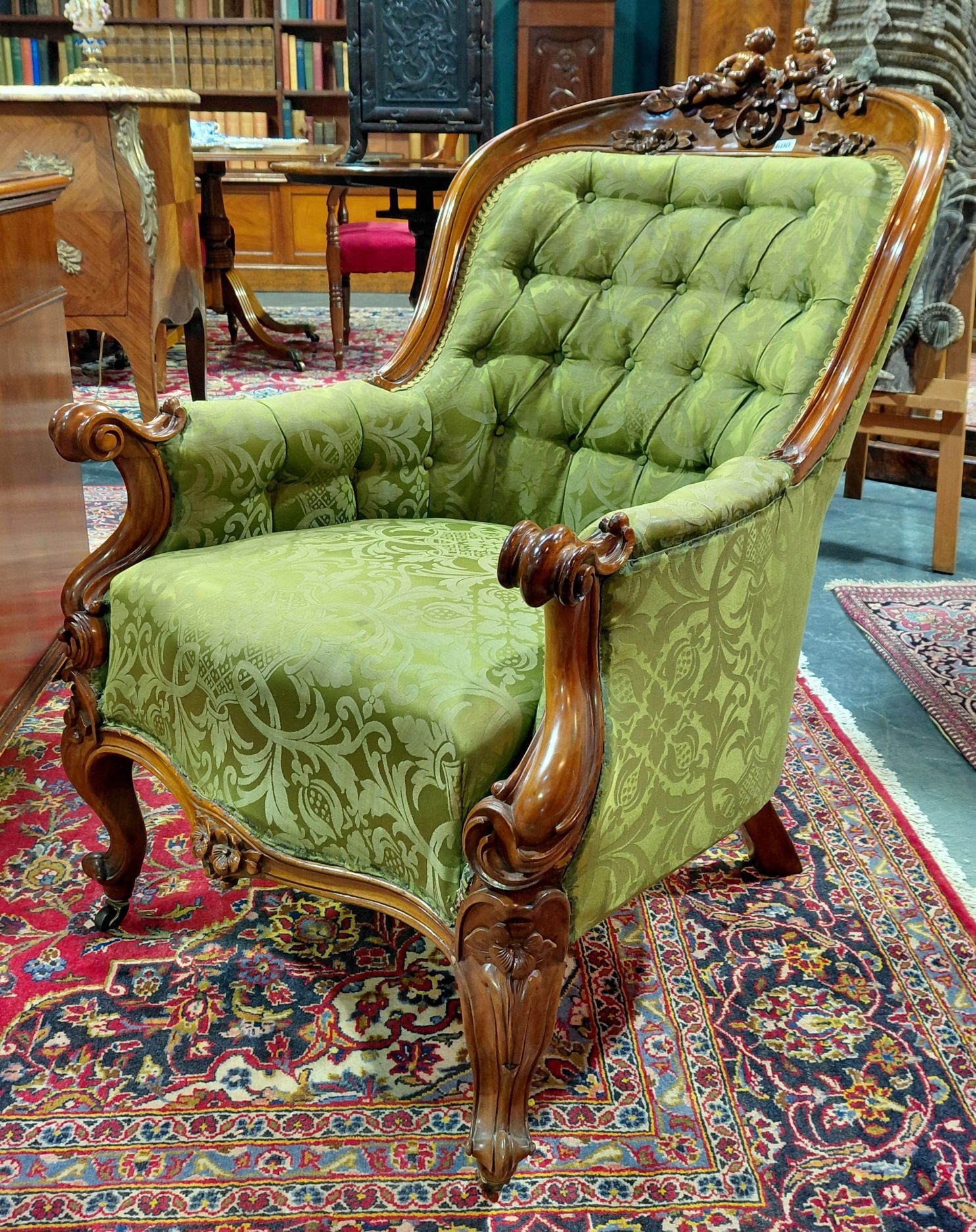 600 · A GENTLEMANS LIBRARY CHAIR