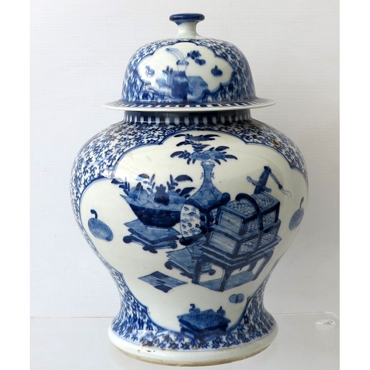 ORIENTAL PORCELAIN VASE AND COVER