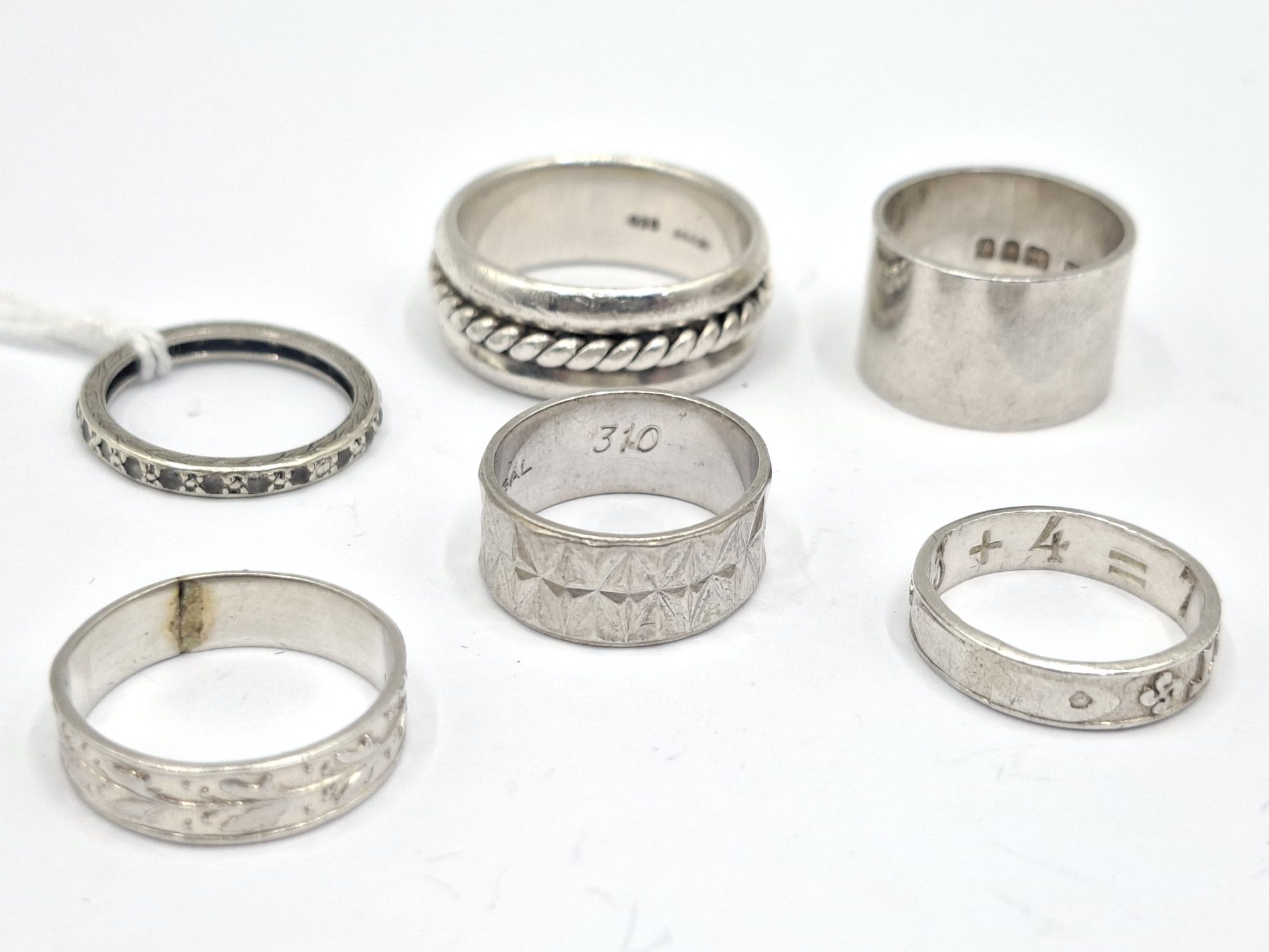 Good Group Of Silver Dress Rings