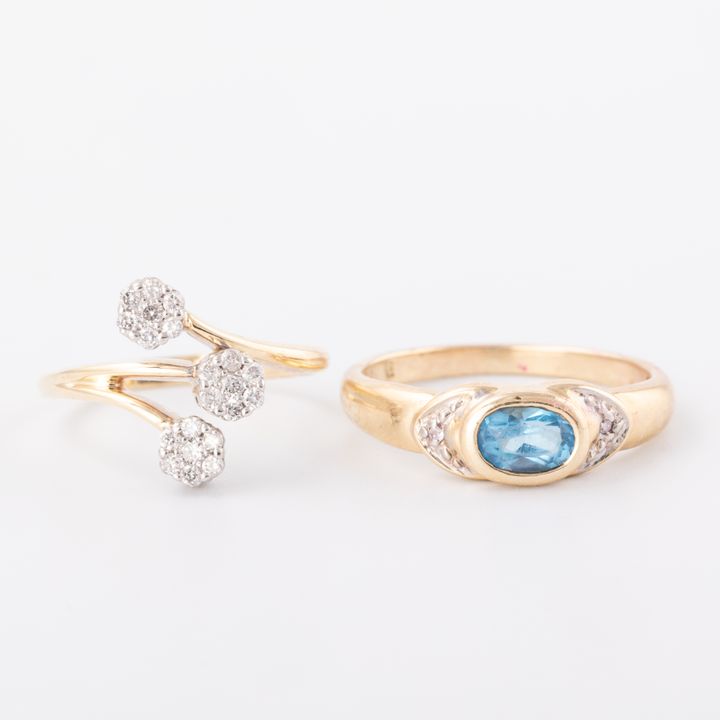 Two 9ct Gold Rings Diamond & Topaz