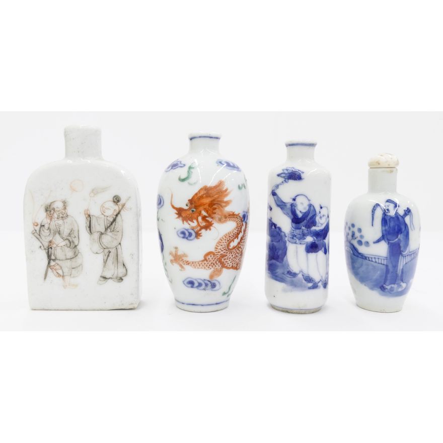 4pc Chinese Qing Porcelain Snuff Bottles