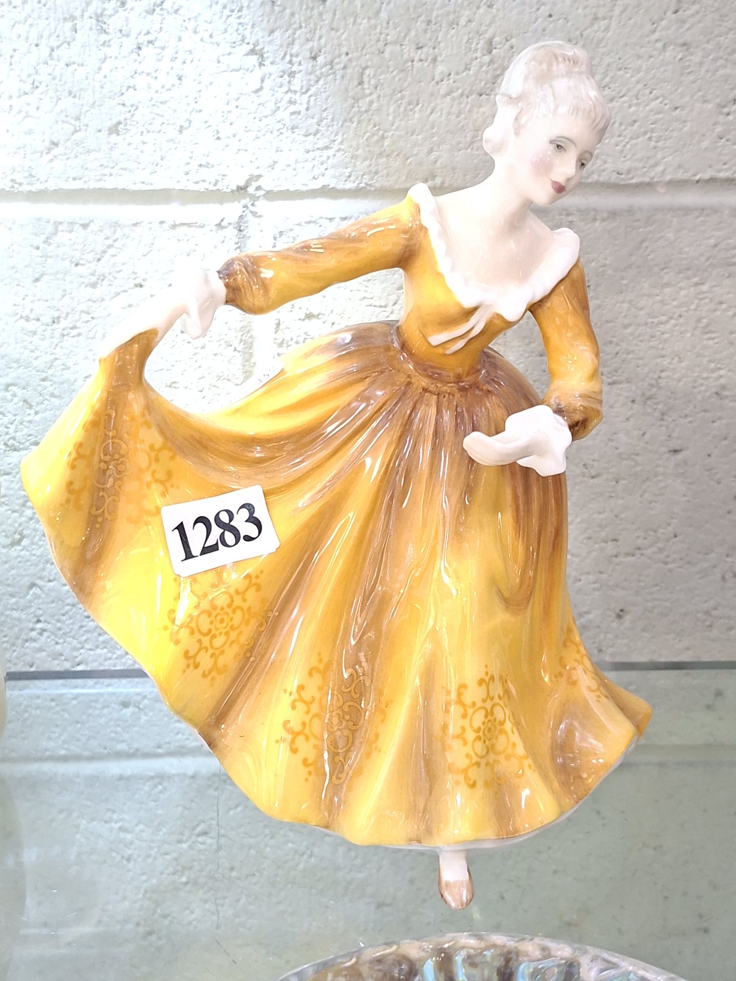 ROYAL DOULTON FIGURINE