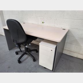 Wooden office desk, 2 lever office chair & metal 3 drawer under desk mobile